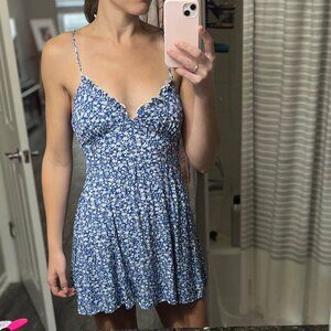 CIDER Santorini Beach Vacation Floral Lace Up Backless Mini Dress